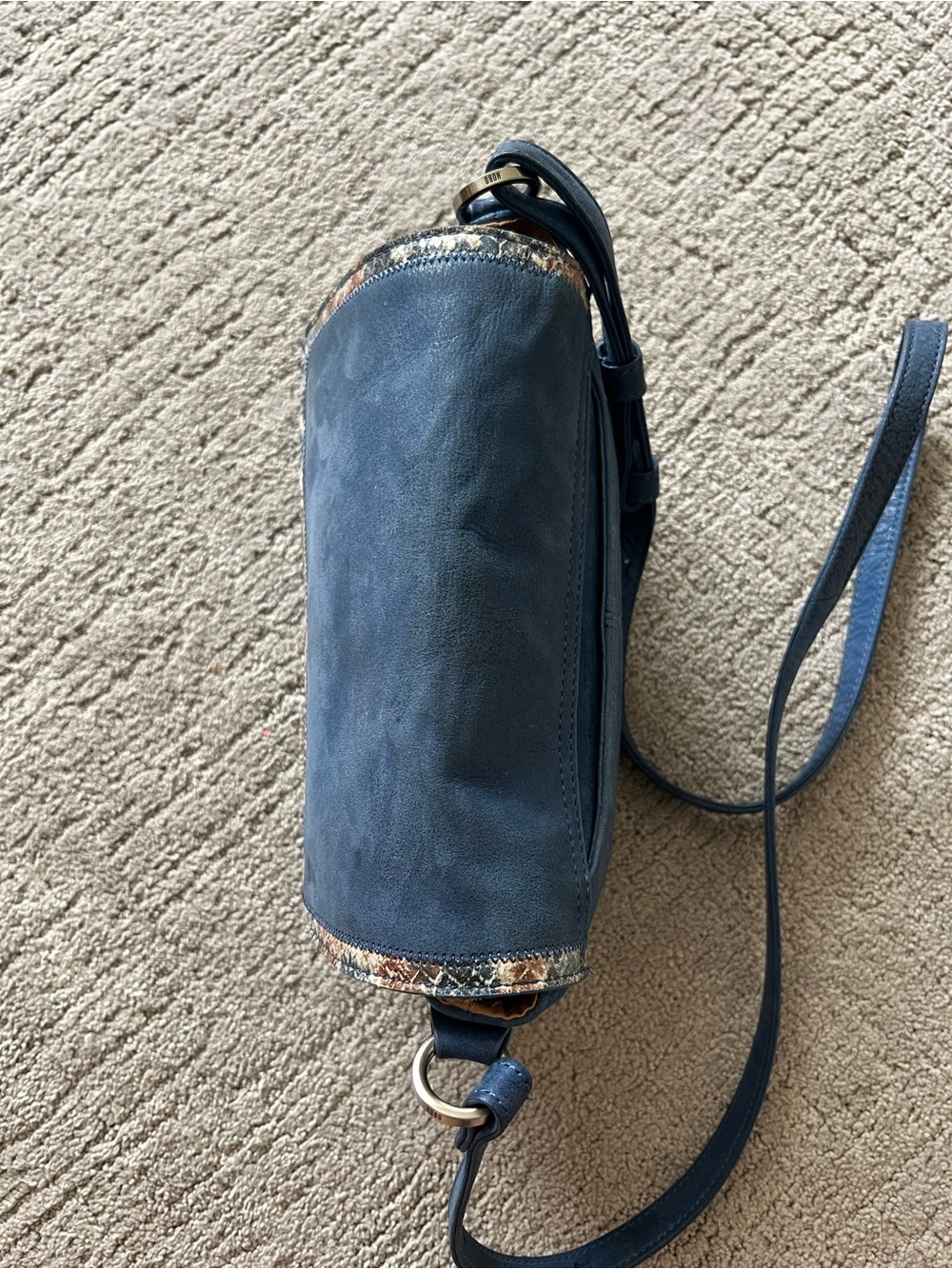 HOBO Blue Shiny Leather Crossbody Bag - Picture 6 of 16